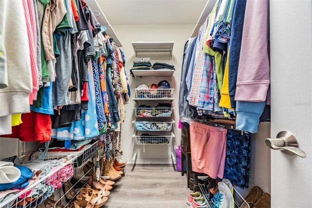 9212 OAK PRIDE COURT, Tampa, FL 33647