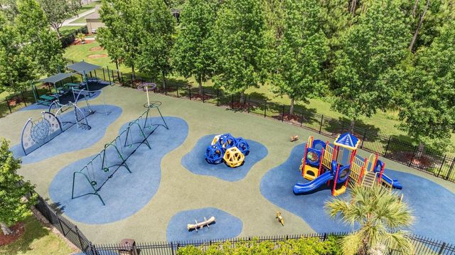 9212 OAK PRIDE COURT, Tampa, FL 33647