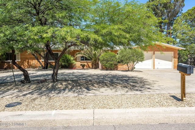 3037 Missouri Avenue, Las Cruces, NM 88011