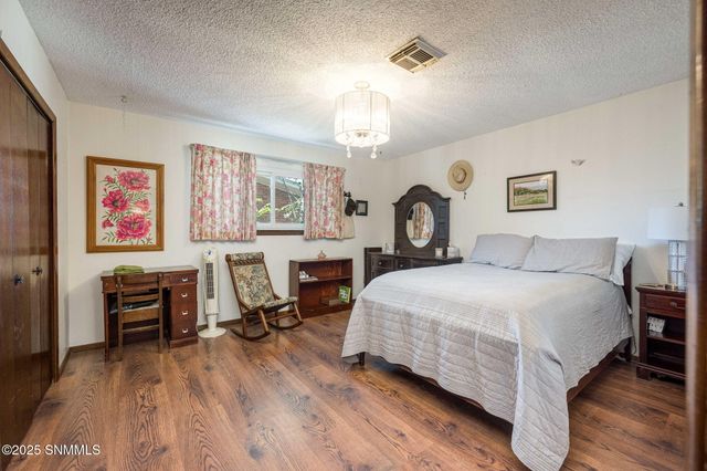 3037 Missouri Avenue, Las Cruces, NM 88011