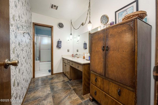3037 Missouri Avenue, Las Cruces, NM 88011