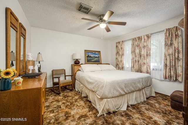 3037 Missouri Avenue, Las Cruces, NM 88011