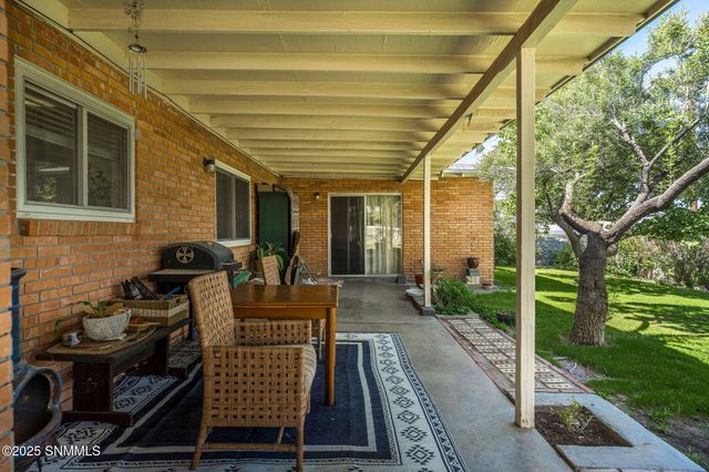 3037 Missouri Avenue, Las Cruces, NM 88011