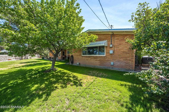 3037 Missouri Avenue, Las Cruces, NM 88011