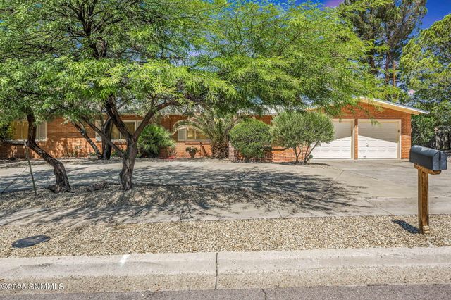 3037 Missouri Avenue, Las Cruces, NM 88011