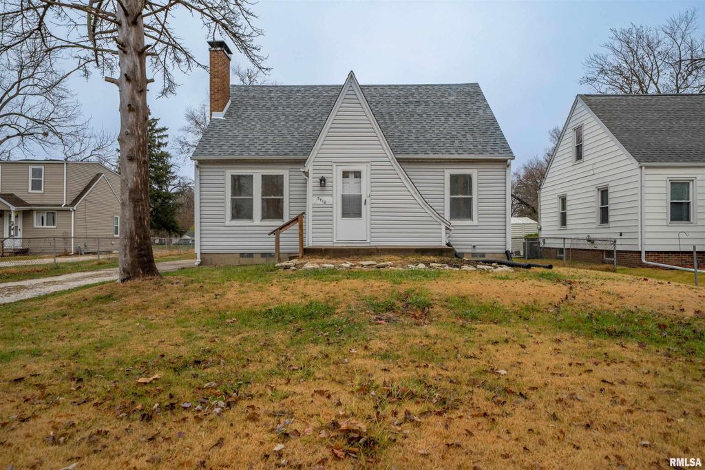 3412 N GALE Avenue, Peoria, IL 61604