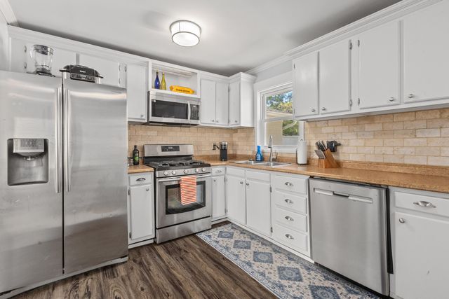 1467 Westwood Drive, Charleston, SC 29412