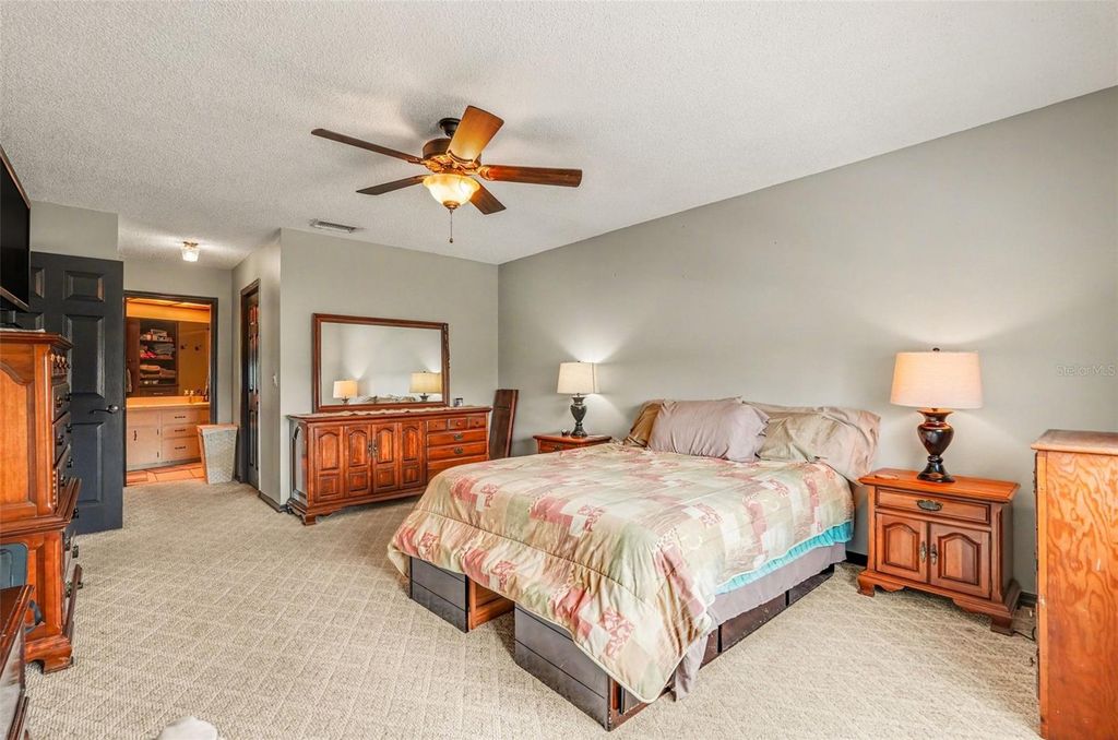 Image 30 of property listing at 6340 SPOONBILL DRIVE, New Port Richey, FL 34652