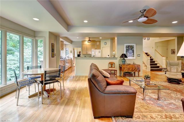 140 Hearthside LN, Williamsburg, VA 23185