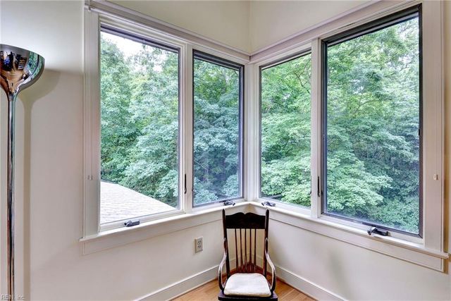 140 Hearthside LN, Williamsburg, VA 23185