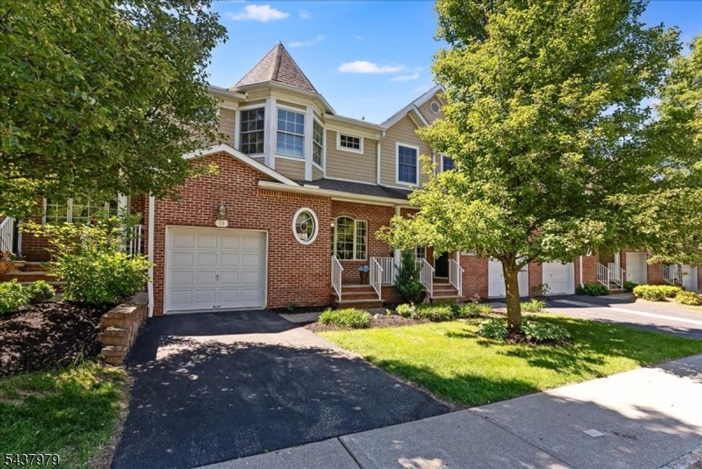 59 Mara Blvd, Sparta Twp., NJ 07871