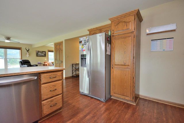 S108W37645 Draper ROAD, Eagle, WI 53119