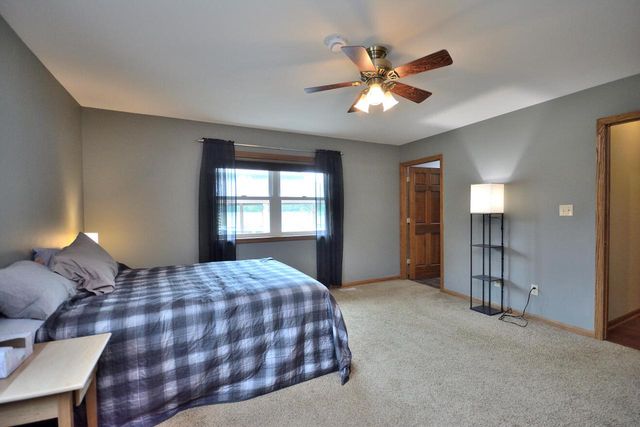 S108W37645 Draper ROAD, Eagle, WI 53119