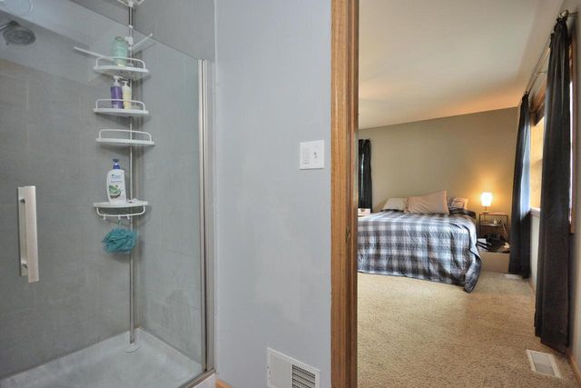 S108W37645 Draper ROAD, Eagle, WI 53119