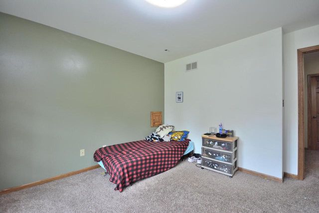 S108W37645 Draper ROAD, Eagle, WI 53119