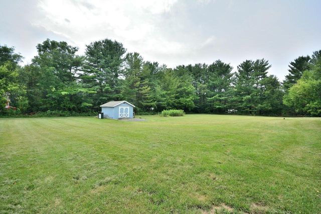 S108W37645 Draper ROAD, Eagle, WI 53119
