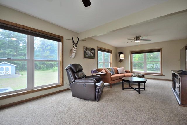 S108W37645 Draper ROAD, Eagle, WI 53119