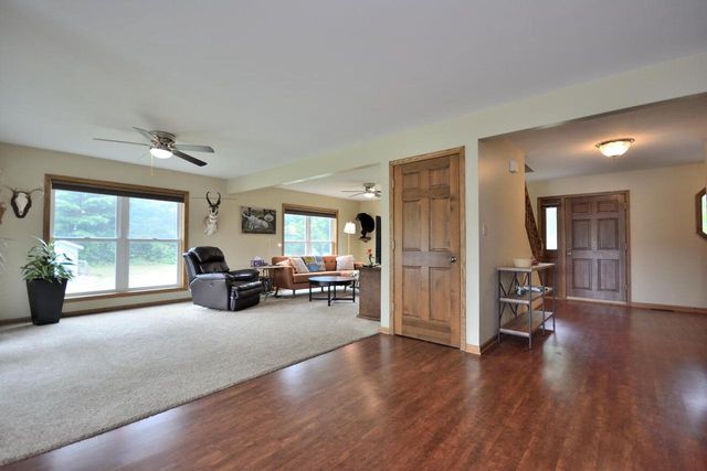 S108W37645 Draper ROAD, Eagle, WI 53119