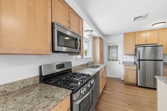 22 Martin 22, Medford, MA 02155