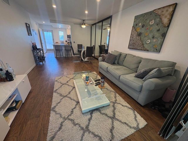 2161 NE 1st Court 206, Boynton Beach, FL 33435