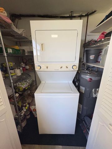 2161 NE 1st Court 206, Boynton Beach, FL 33435