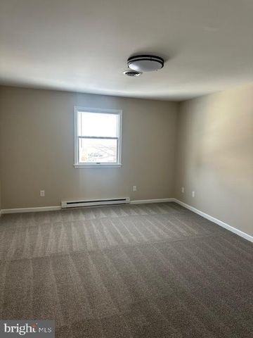 2799 FILLMORE DRIVE, Chambersburg, PA 17201