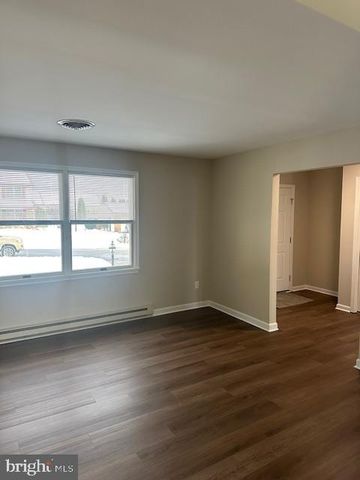 2799 FILLMORE DRIVE, Chambersburg, PA 17201