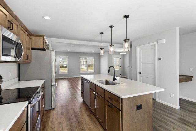 9319 Tawny Acorn Drive, Verona, WI 53593