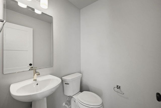 9319 Tawny Acorn Drive, Verona, WI 53593