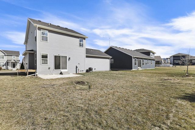 9319 Tawny Acorn Drive, Verona, WI 53593