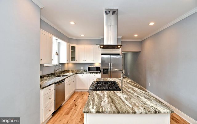 260 ROXBOROUGH AVE, Philadelphia, PA 19128