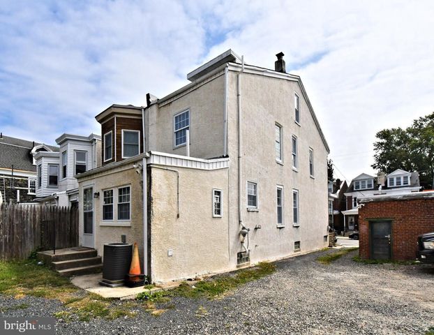 260 ROXBOROUGH AVE, Philadelphia, PA 19128