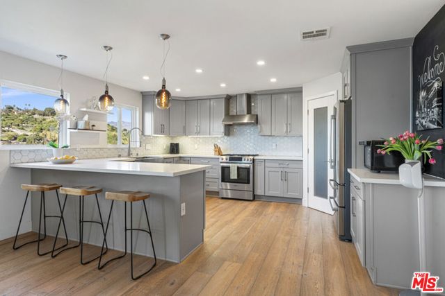 3355 Scarboro Street, Los Angeles, CA 90065