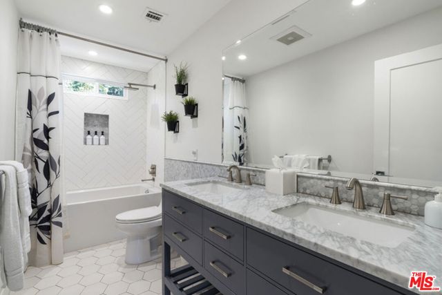 3355 Scarboro Street, Los Angeles, CA 90065