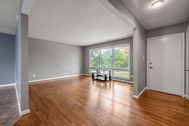 4039 Royster Road, Lexington, KY 40516