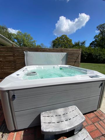 4039 Royster Road, Lexington, KY 40516