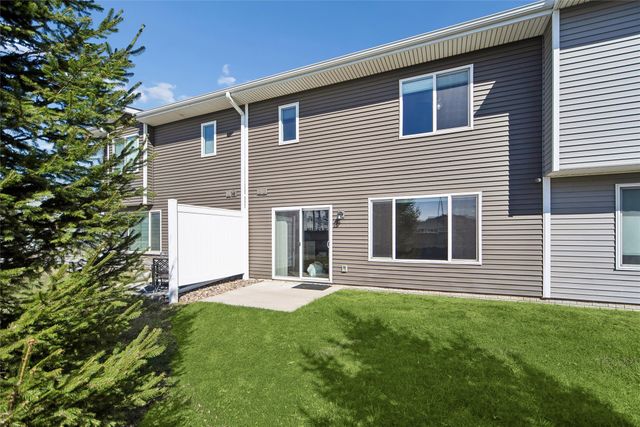 812 NE Landon Lane, Waukee, IA 50263