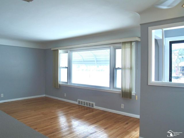 4307 19th Street, Wyandotte, MI 48183