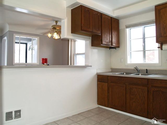 4307 19th Street, Wyandotte, MI 48183