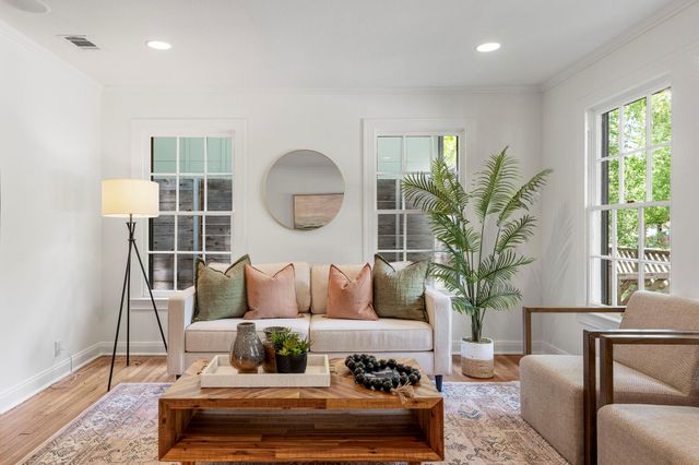 4912 Avenue G, Austin, TX 78751