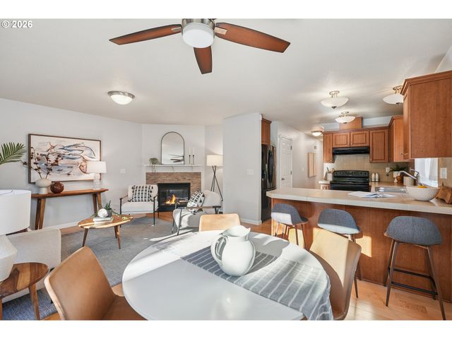 8740 Se STEELE St, Portland, OR 97266