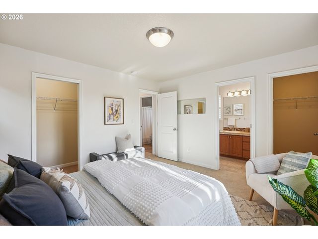 8740 Se STEELE St, Portland, OR 97266