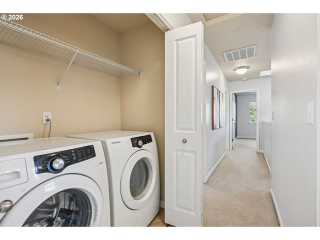 8740 Se STEELE St, Portland, OR 97266