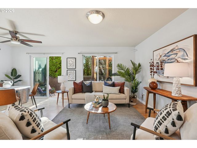 8740 Se STEELE St, Portland, OR 97266