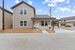 304 Riley Way, Kerrville, TX 78028