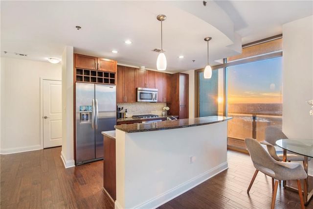270 17th Street NW 2610, Atlanta, GA 30363