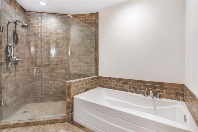 270 17th Street NW 2610, Atlanta, GA 30363