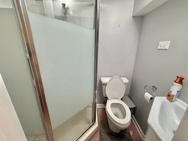 4926 Crain Street C, Skokie, IL 60077