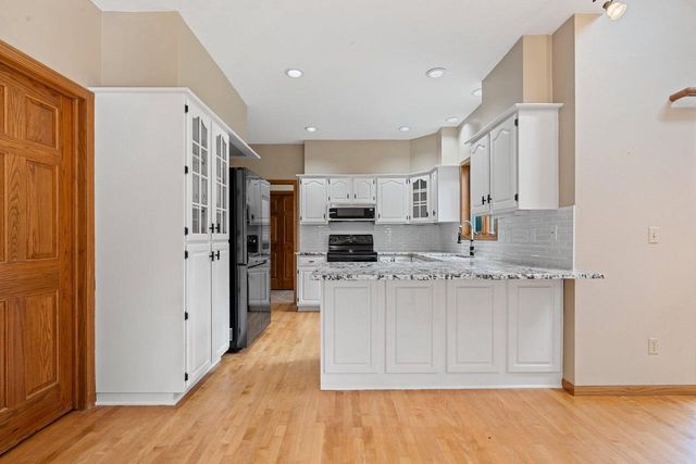 940 Wylde Oak DRIVE, Oshkosh, WI 54904