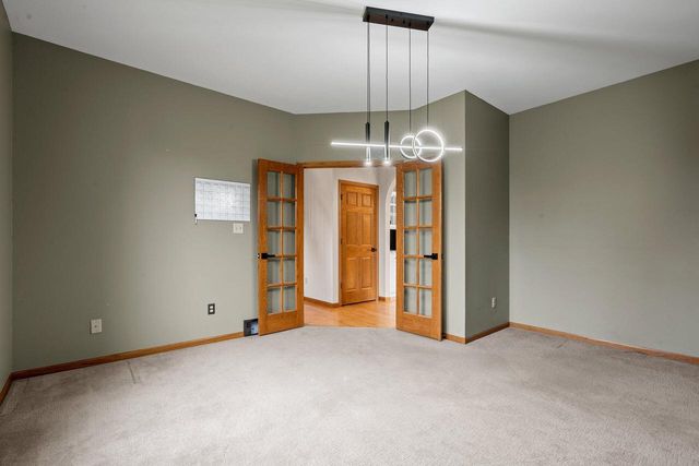 940 Wylde Oak DRIVE, Oshkosh, WI 54904